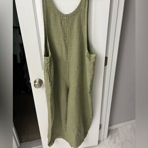 Cutloose linen overalls